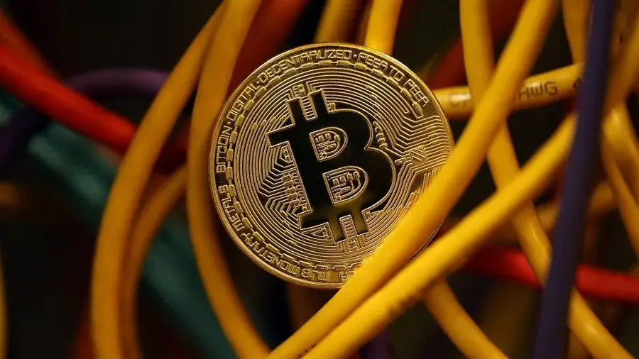 比特币减半后矿业博弈：迁徙、空置与币价困局