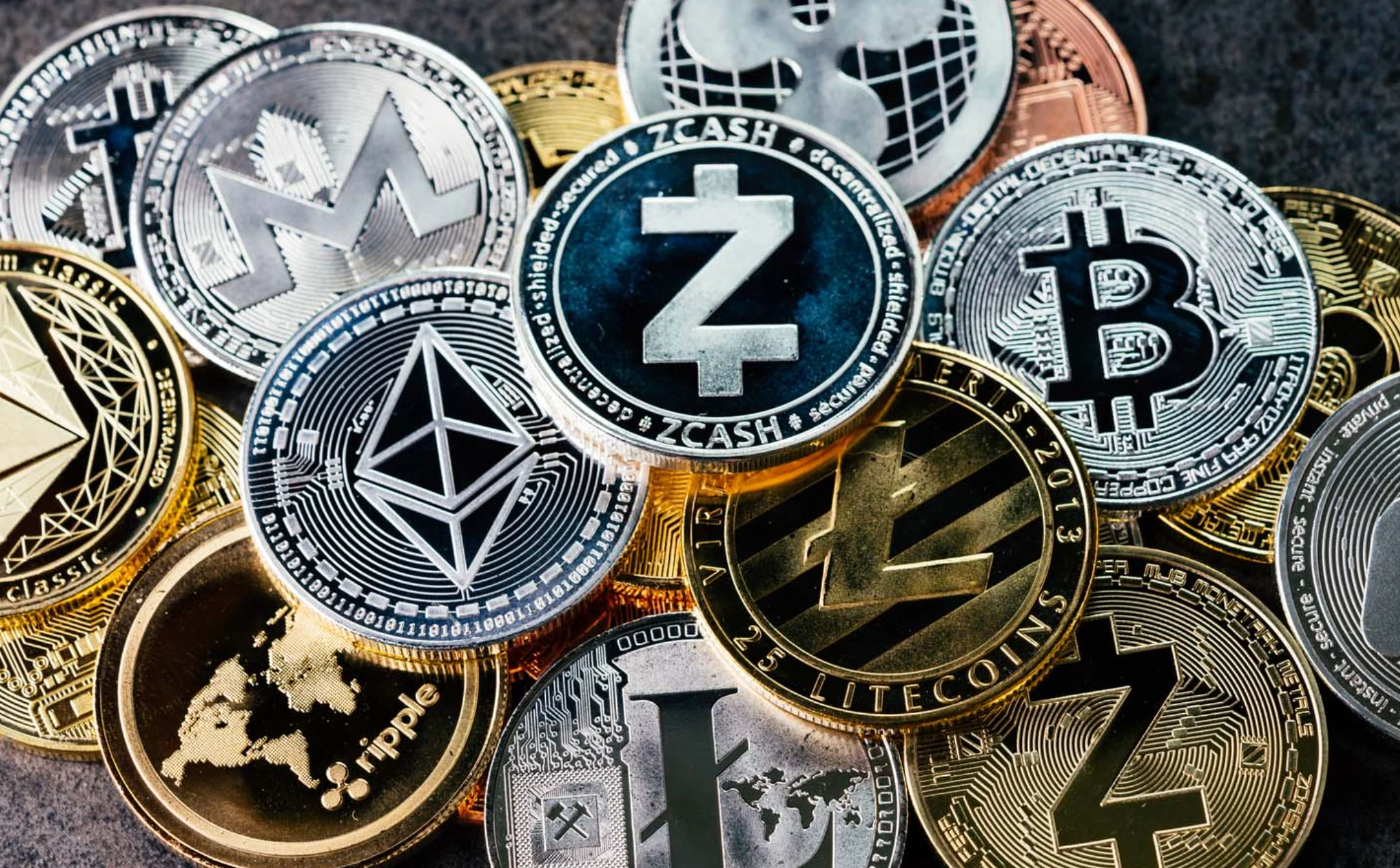 加密货币如何纳入金融机构储备?挑战与合规路径是什么?